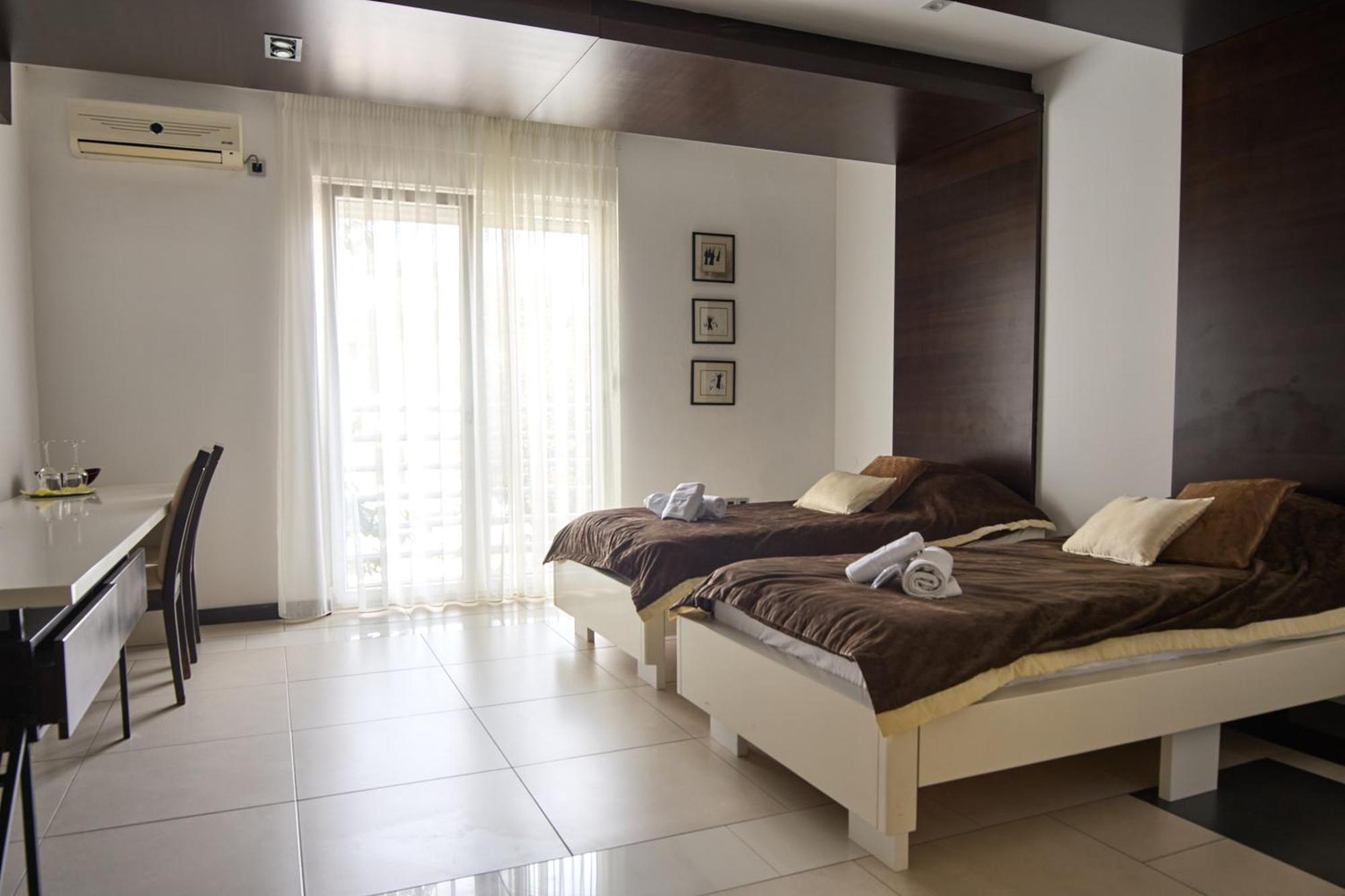 Garni Boutique Hotel Arta Novi Sad Exteriör bild