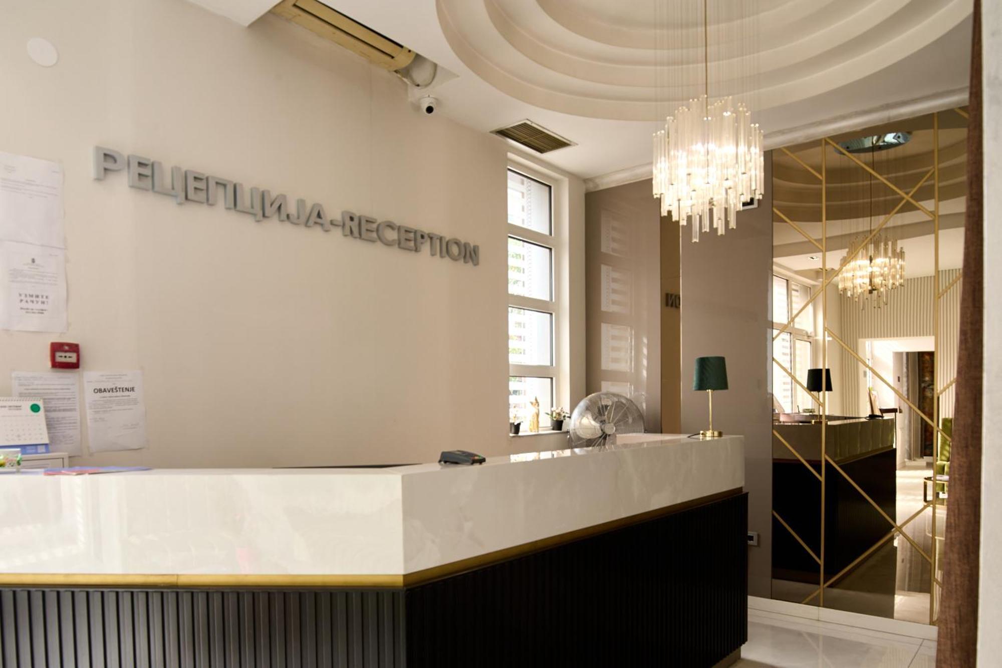 Garni Boutique Hotel Arta Novi Sad Exteriör bild